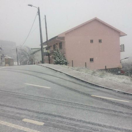Casa Das Lezirias Unhais Da Serra Luaran gambar